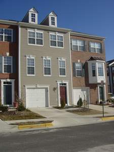 Centreville Garage Townhouse